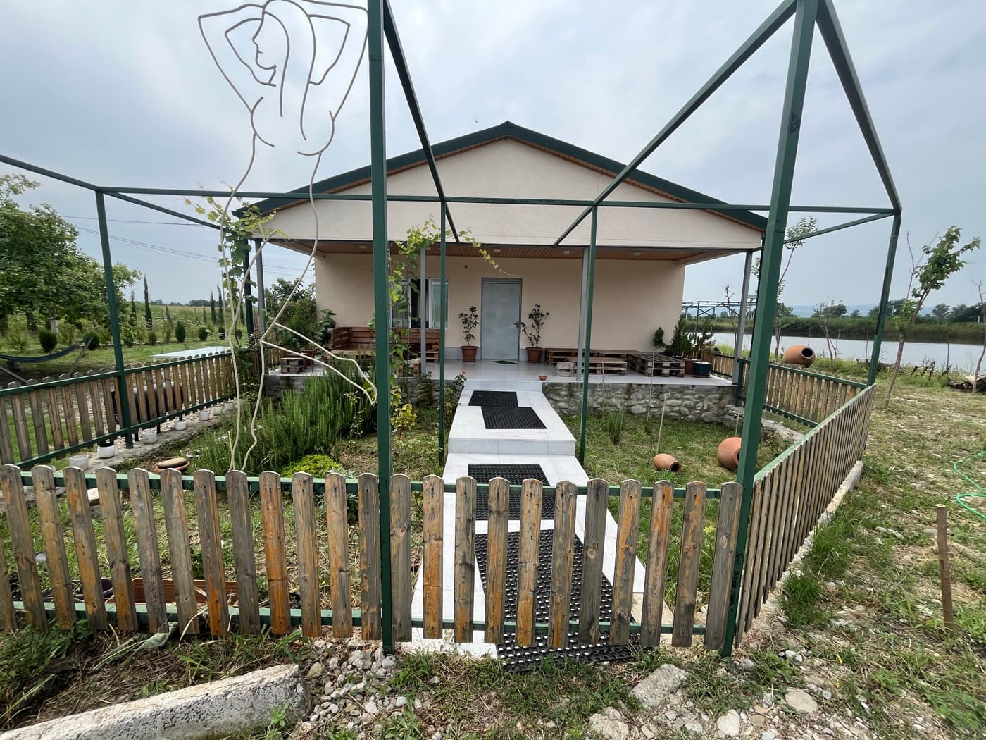 Manavi Green Lakes view 20